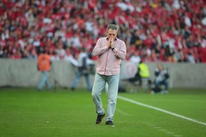  PORTO ALEGRE, RS, BRASIL ¿ 20-07-2014 ¿ Brasileirão. Jogo entre Inter e Flamengo no Estádio Beira Rio. Treinador Abel Braga (FOTO: RICARDO DUARTE/AGÊNCIA RBS)