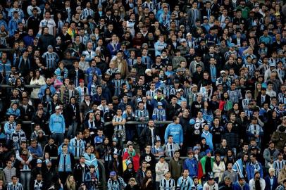  

PORTO ALEGRE, RS, BRASIL ¿ 27-07-2014 ¿ Jogo entre Grêmio x Coritiba, na Arena do Grêmio, partida válida pela décima segunda rodada do Campeonato Brasileiro 2014 (FOTO: BRUNO ALENCASTRO/AGÊNCIA RBS)