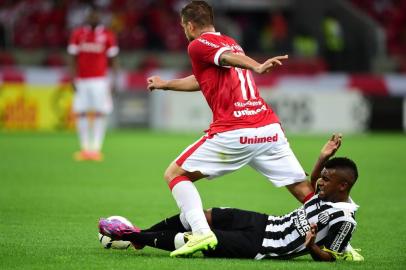  

PORTO ALEGRE-RS-BR / 2014/08/03 - Campeonato Brasileiro, 13ª Rodada, Inter x Santos no estádio Beira-Rio.FOTO:FERNANDO GOMES/ AGENCIA RBS )
Jogador Rafael Moura