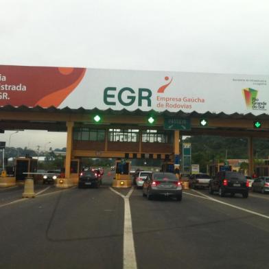  NOVO HAMBURGO, RS, BRASIL - 16-06-2013 - Placa da Rodovia Administrativa pela EGR. Entre Novo Hamburgo e Campo Bom (FOTO: MARTA GLEICH/AGÊNCIA RBS, GERAL) 