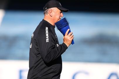 zol - felipão - técnico - luiz felipe scolari - treino - grêmio - 16/9/2014