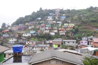  CAXIAS DO SUL, RS, BRASIL  (26/06/2014) Bairro Canyon. Panorama do bairro Canyon, localizado em área de risco. (Roni Rigon/Pioneiro)