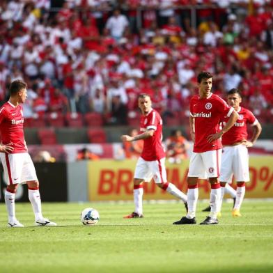  

PORTO ALEGRE, RS, BRASIL - 19-10-2014 - Inter e Corinthians se enfrentam no estádio Beira-Rio. Partida válida pela vigésima nona rodada do campeonato Brasileirão 2014 (FOTO: BRUNO ALENCASTRO/AGÊNCIA RBS)