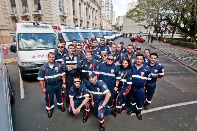 Estado entrega 16 novas ambulâncias do Samu para estradas estaduais