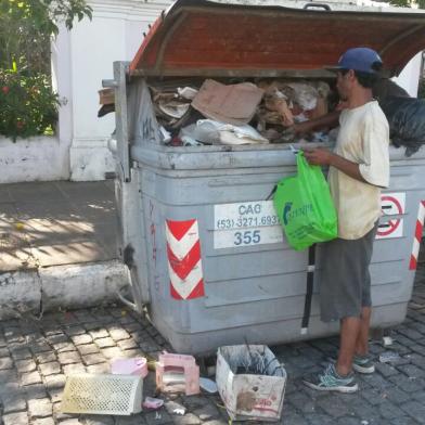 rdgol lixo pelotas