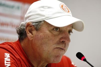  PORTO ALEGRE, RS, BRASIL - 07-11-2014 - Coletiva de Abel Braga no Estádio Beira Rio (FOTO: MATEUS BRUXEL/AGÊNCIA RBS)