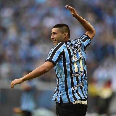  PORTO ALEGRE, RS, BRASIL, 09-11-2014: Grêmio e Inter se enfrentam pelo GRE-NAL 403, na Arena do Grêmio, pela 33ª rodada do Brasileirão. Comemoração do quarto gol, jogador Alán Ruiz (Foto: RICARDO DUARTEMES/AGÊNCIA RBS, ESPORTES)