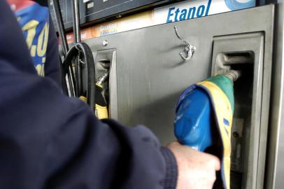  Combustível: Preço do Etanol deve reduzir e o da gasolina deve ficar estável.