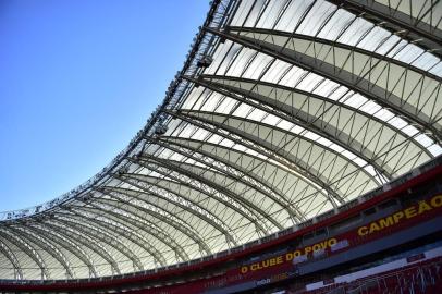  PORTO ALEGRE, RS, BRASIL, 14-11-2014: Estadio Beira Rio - Sport club internacional - Calhas e canos  para captação da água da chuva.  (Foto: Marcelo Oliveira/Agência RBS, NOTICIA