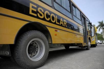 Menino Marlon Mannes morreu atropelado por ônibus escolar em Antônio Carlos