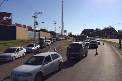 acidente, carro roubado, rs-040, viamão, rdgol