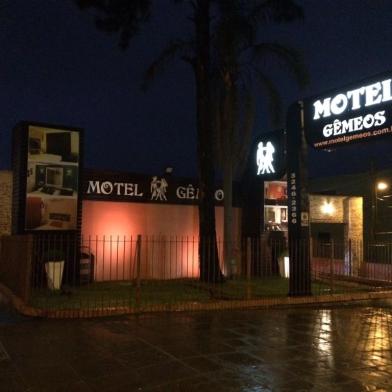 assalto, estupro, motel gêmeos, porto alegre, rdgol