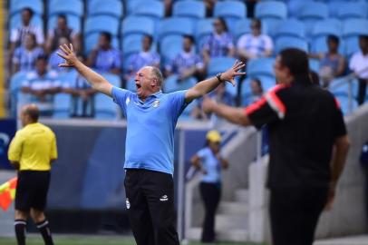  PORTO ALEGRE,RS,BRASIL- 07-12-2014 - Brasileirão 2014, 38ª Rodada, Grêmio x Flamengo na Arena do Grêmio.(FOTO:RICARDO DUARTE/AGÊNCIA RBS)Técnico Luiz Felipe Scolari