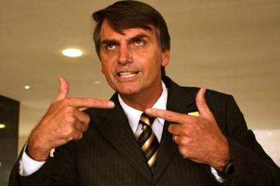 Coluna Tajes - Bolsonaro nos Direitos Humanos? Que piada