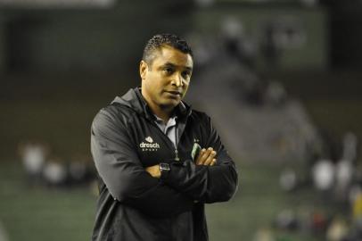  CAXIAS DO SUL, RS - 13/03/2014 - Técnico do Juventude, Roger Machado, durante o jogo entre Juventude X Lajeadense.