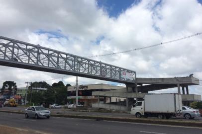 passarela - BR-116 - São Ciro - Caxias do Sul - rdgol