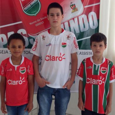 rdgol camisetas uniformes passo fundo