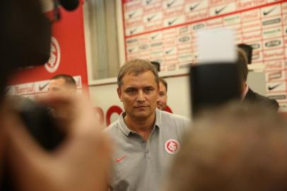  PORTO ALEGRE,RS, BRASIL, 08/01/2015:Inter se reapresenta para a temporada 2015 no CT Parque Gigante e Beira-Rio.(FOTOS: JULIO CORDEIRO/AGÊNCIA RBS)O novo técnico do Internacional Diego Aguirre