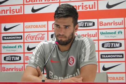 zol - goleiro - alisson - entrevista coletiva - inter - 09/01/2015