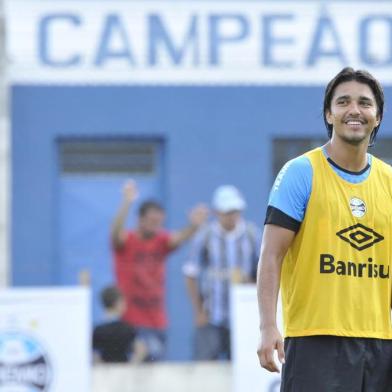 GRAMADO, RS, BRASIL - 12-01-2015 -  Pré-temporada 2015 do Grêmio em Gramado.Atividades no campo do Gramadense(FOTO: LAURO ALVES/AGÊNCIA RBS)