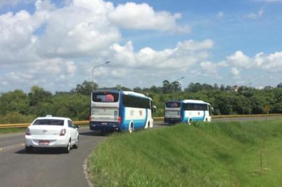 rdgol, canoas, passageiros, ônibus, avião