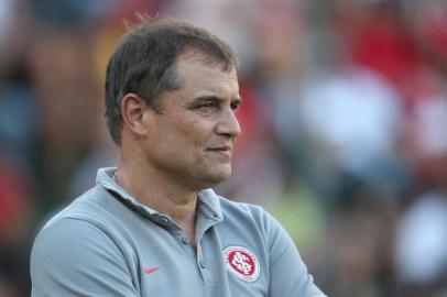  CAXIAS DO SUL, RS, BRASIL, 19-01-2015: Pré-temporada 2015 do Internacional em Bento Gonçalves.Amistoso de Inter e Juventude no estádio Alfredo Jaconi.Técnico Diego Aguirre.(FOTO: DIEGO VARA/AGÊNCIA RBS)