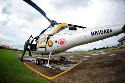  CAPÃO DA CANOA, RS, BRASIL - 29-01-2015 - Governo do Rio Grande do Sul ameaçou acabar com o convênio entre SAMU e Brigada Militar para atendimentos aeromédicos em casos de socorros e resgates, como o ocorrido em Maquiné, no último final de semana. (FOTO: BRUNO ALENCASTRO/AGÊNCIA RBS)