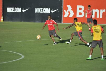 Anderson - Aguirre - treino Inter - domingo -  PRÉ-LIBERTADORES - 15/02/2015