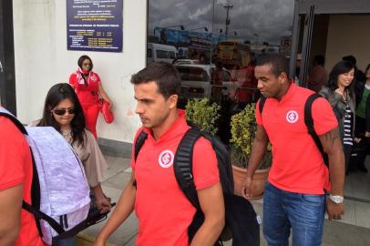  Time do Inter jogo contra o The Strongest, nesta noite de terça-feira, em La Paz, no estádio Hernando Siles. Credito:Leandro Behs/ Esporte ZH