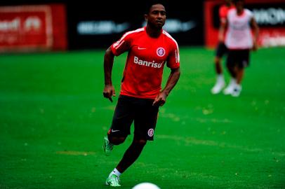 inter - treino - sexta-feira - jorge henrique - 20/02/2015