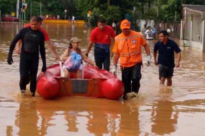 chuva - porto alegre - rdgol - 24/02/2015