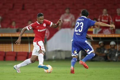  PORTO ALEGRE,RS, BRASIL, 26-02-2015 - Libertadores - 2ª Rodada, Internacional x Universidad de Chile no estádio Beira-Rio.(Foto:RICARDO DUARTE/Agência RBS)Jogador Vitinho