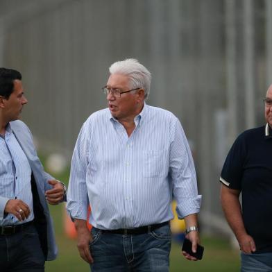  PORTO ALEGRE,RS, BRASIL, 27-02-2015 - Treino do Grêmio no CT Luiz Carvalho.(Foto:DIEGO VARA/Agência RBS)