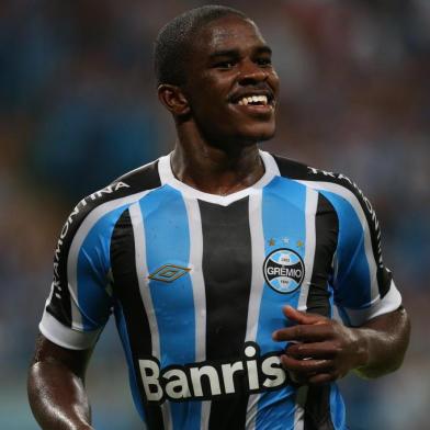 Grêmio x Caxias, partida válida pela 9ª rodada do Gauchão 2015