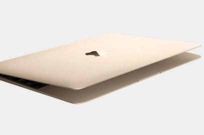 novo macbook anúncio apple dourado