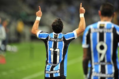  PORTO ALEGRE, RS, BRASIL - 22-03-2015 - Grêmio x Lajeadense se enfrentam na Arena do Grêmio. Jogador Giuliano (FOTOS: TADEU VILANI/AGÊNCIA RBS)