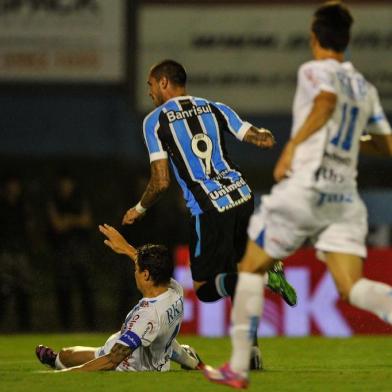  PORTO ALEGRE, RS, BRASIL - 25-03-2015 - Gauchão -13ª Rodada, Novo Hamburgo x Grêmio no estádio do Vale, em Novo Hamburgo.(FOTO:MATEUS BRUXEL/AGÊNCIA RBS)