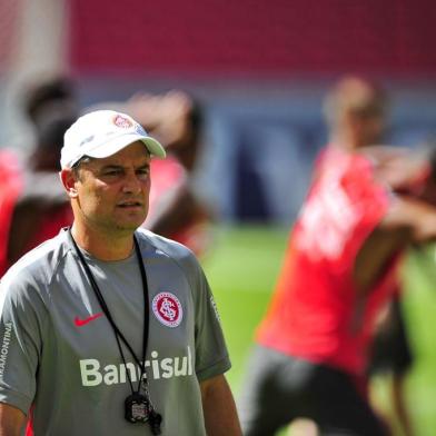  PORTO ALEGRE,RS,BRASIL,03-03-2015-Inter faz último treino antes de encarar o Emelec na quarta, pela Libertadores. Diego Aguirre/Técnico  (FOTO: FÉLIX ZUCCO/AGENCIA RBS)