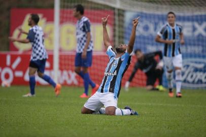  SÃO LEOPOLDO, RS, BRASIL - 05-04-2015 - Grêmio x São José jogam no estádio Cristo Rei partida válida pela 15ª Rodada do Gauchão (FOTO: LAURO ALVES/AGÊNCIA RBS)