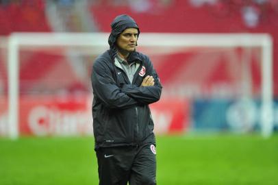 PORTO ALEGRE, RS, BRASIL - 05-04-2015 - Inter x Passo Fundo jogam no Estádio Beira Rio pela última rodada da primeira fase do Gauchão.Técnico Diego Aguirre (FOTO: DIEGO VARA/AGÊNCIA RBS)