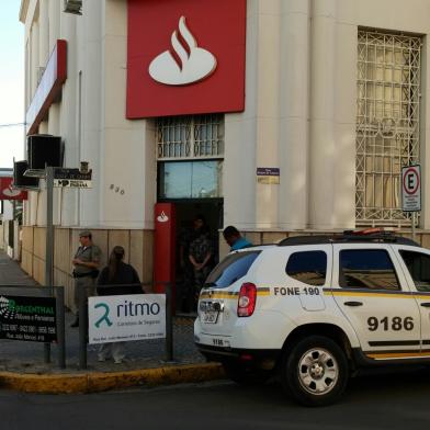 Arrombamento de agência bancária no Centro de São Gabriel (07/04)