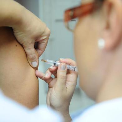  PORTO ALEGRE, RS, BRASIL, 06-05-2014: Vacinação contra a gripe no Posto de Saúde Modelo de Porto Alegre (FOTO FÉLIX ZUCCO/AGÊNCIA RBS, Editoria de Notícias).