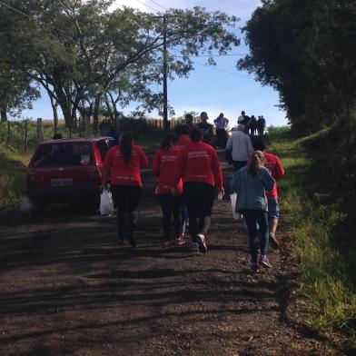 Caminhada dos Devotos que antecede Romaria de Santo Expedito (18/04)