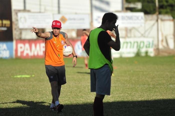 dupla rio-nal,rio-nal,jogo,domingo de páscoa,riograndense,inter-sm,santa maria 2015 / Agencia RBS