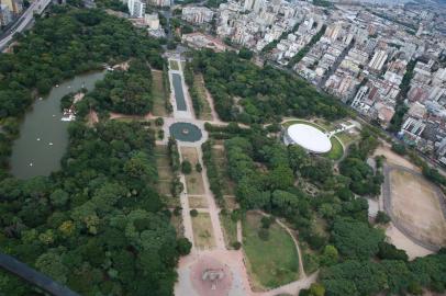  Fotos aéreas da cidade de Porto Alegre. Na foto, vista aérea parque Farroupilha (Redenção).Indexador: Diego Vara