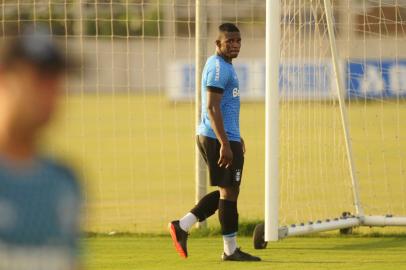 zol - grêmio - treino - yuri mamute - atacante - ct luiz carvalho - 01/05/2015