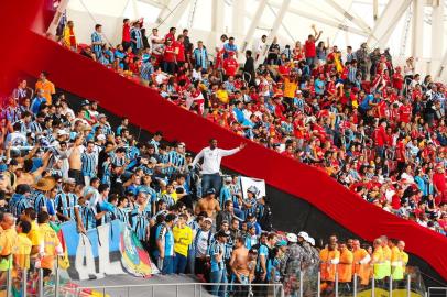  PORTO ALEGRE, RS, BRASIL - 03-05-2015 - Inter x Grêmio jogam no estádio Beira Rio o clássico Gre-Nal de número 406 vale o título do Gauchão.(FOTO: OMAR FREITAS/AGÊNCIA RBS)Indexador: Omar Freitas