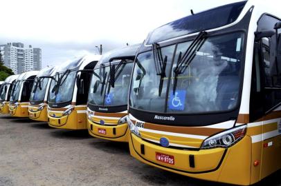 Porto Alegre, RS - 05/02/2015Novos ônibus da Carris entram em circulaçãoFoto: Hudson Nogueira/Divulgação PMPA