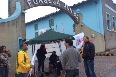 piquetes protesto pelotas