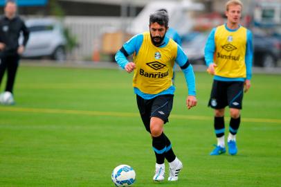 treino - Grêmio - douglas